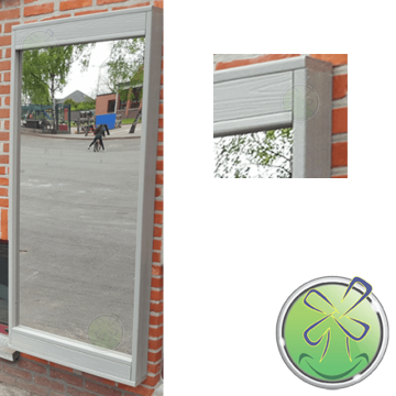 Miroir deformant ferme